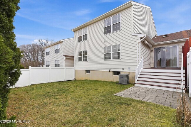 Building Photo - 44 Kingfisher Ct