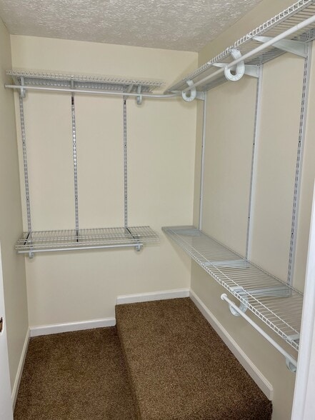 Building Photo - 30 True Way Ln