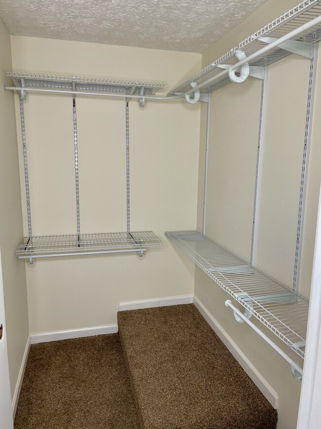 Building Photo - 30 True Way Ln