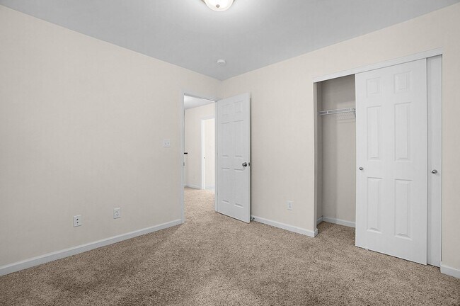 Building Photo - Coming Soon!!! Spacious and Modern 3-Bedro...