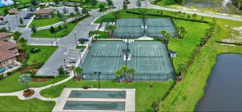 Building Photo - 823 SE Villandry Way