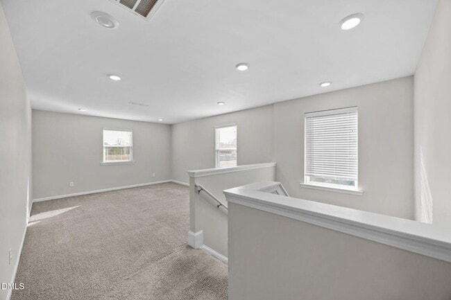 Building Photo - 252 Rio Grande Ln