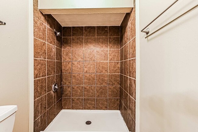 Building Photo - 18710 Twigsworth Ln