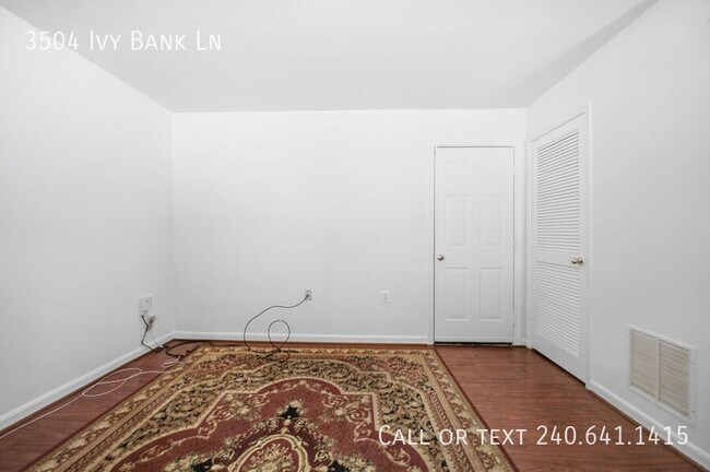 Building Photo - 3504 Ivy Bank Pl