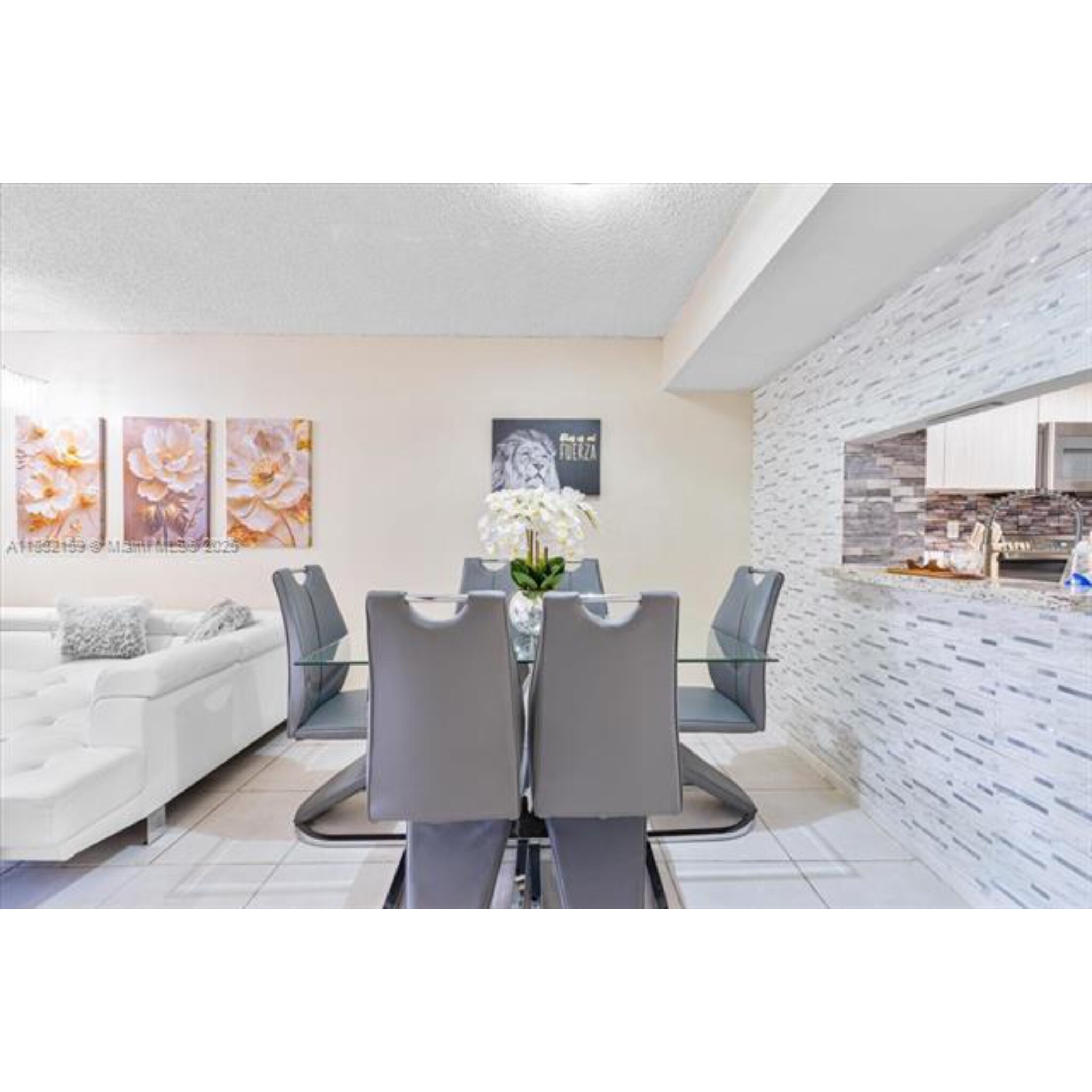 Building Photo - 8205 SW 152nd Ave