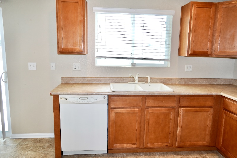 Building Photo - 2243 Sierra Park Dr