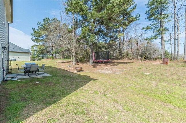 Building Photo - 123 Mulberry Dr