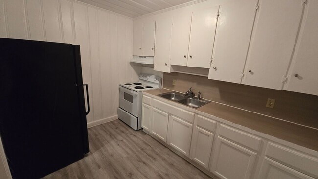 Building Photo - Hyatt Park