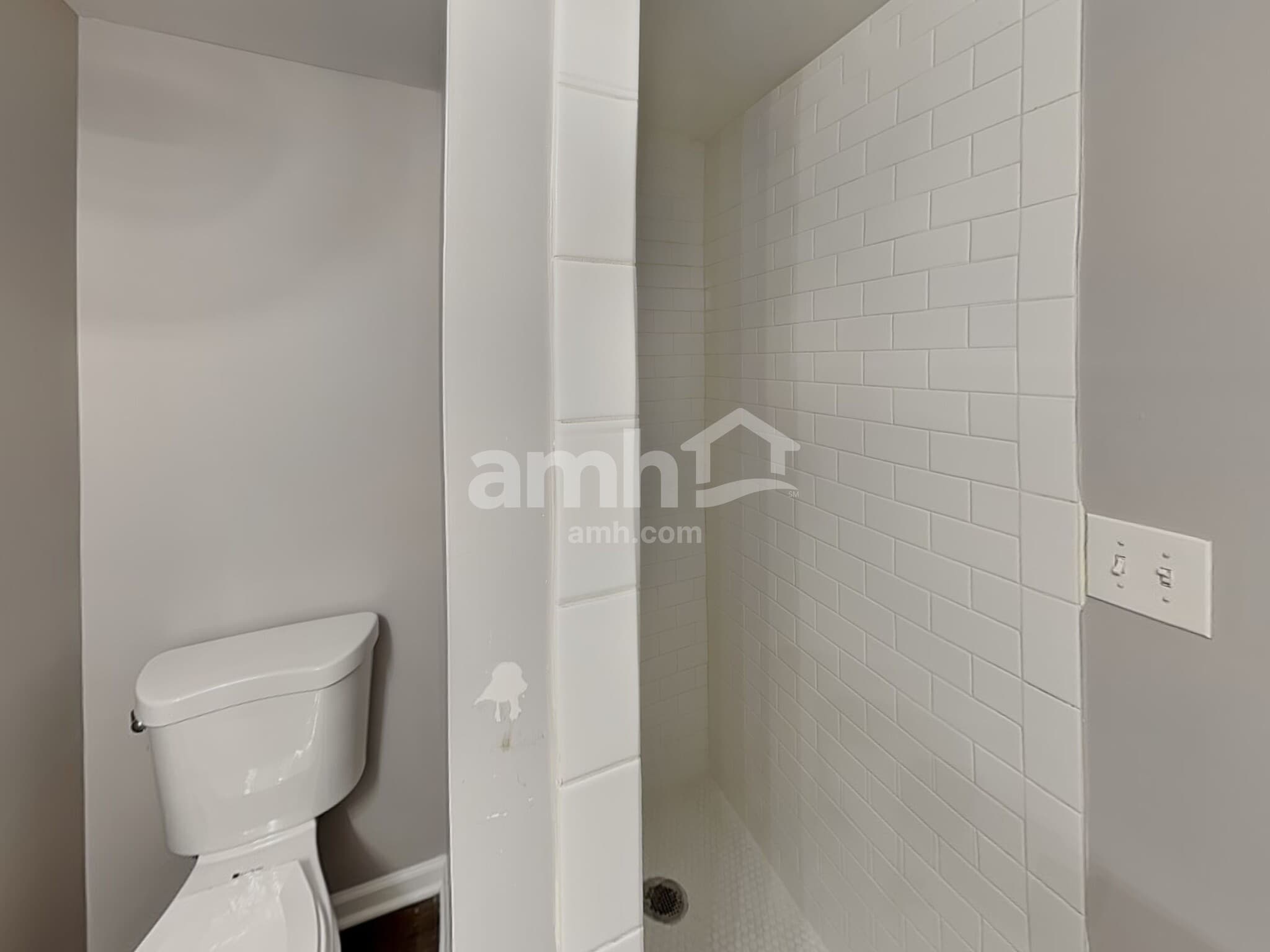 Building Photo - 2307 White Eagle Dr