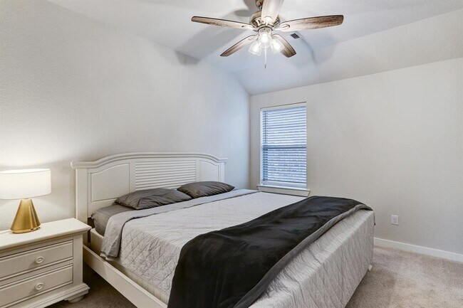Building Photo - 20923 Grand Surprise Ct