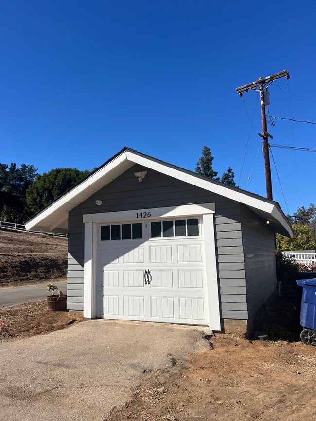 Building Photo - LOMITA ROAD Duplex