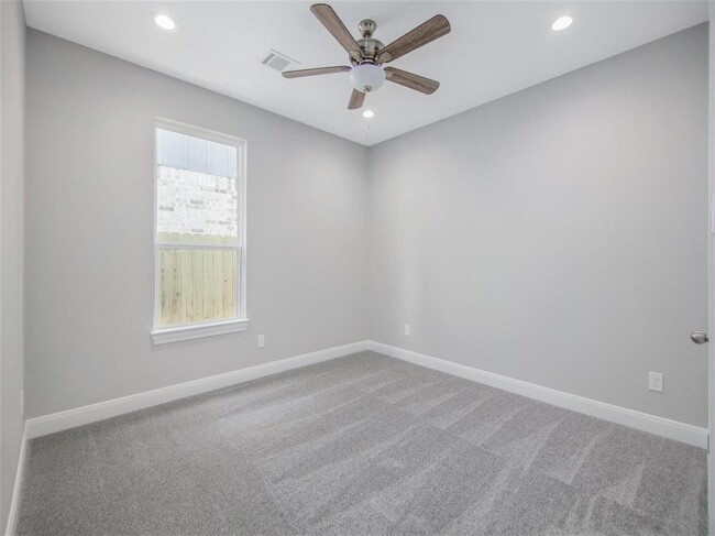 Building Photo - 9817 Turnbow St