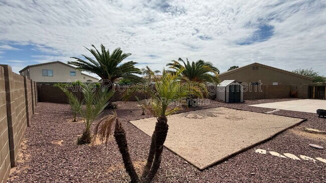 Building Photo - 3552 N Excalibur Pl