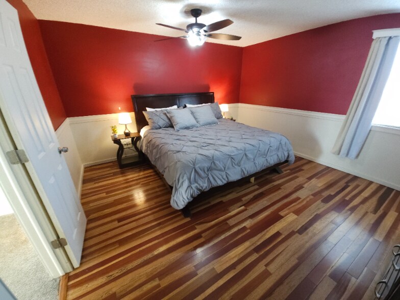 Building Photo - 20511 E 45th Ave