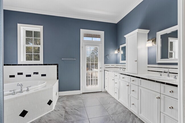 Building Photo - 3287 Cabot Cove Dr