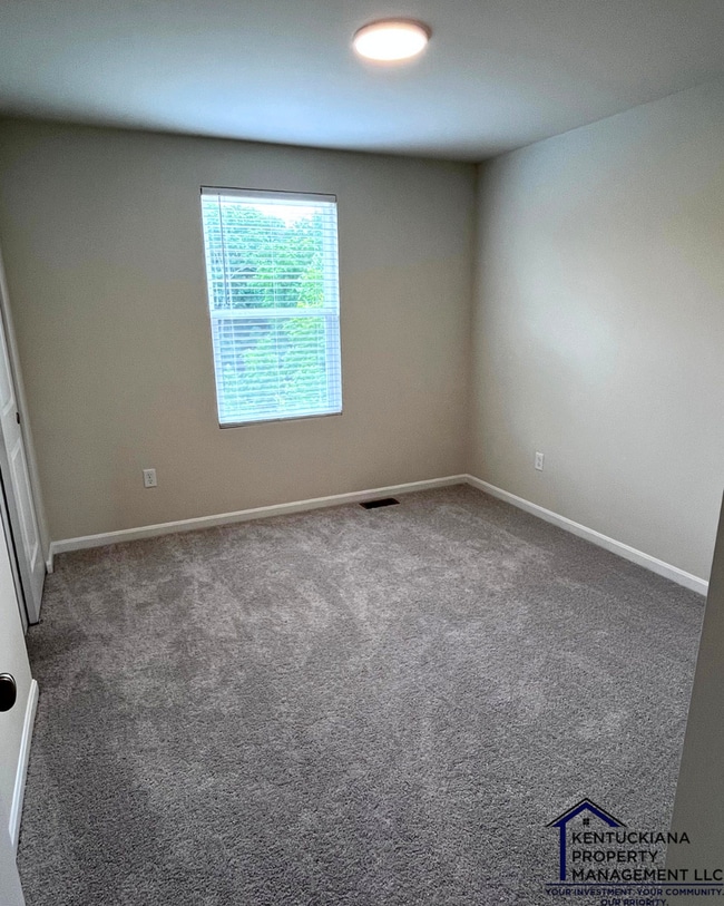 Building Photo - Beautiful New Construction Home in Lyndon – Minutes from Westport Village
