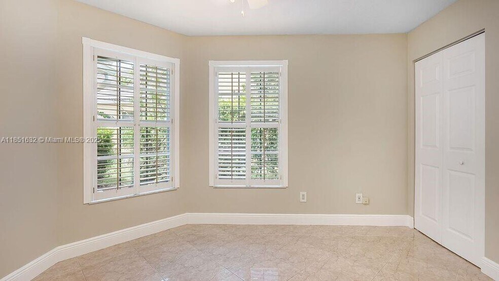 Building Photo - 2957 Quail Run Ln