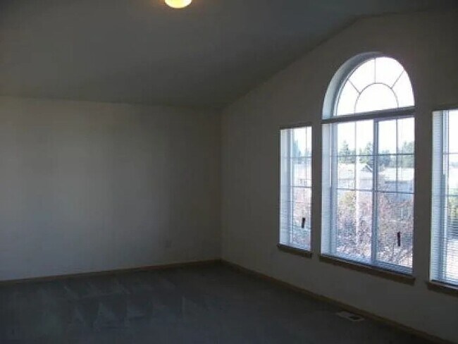 Building Photo - 4Bd/3Bd Bothell House