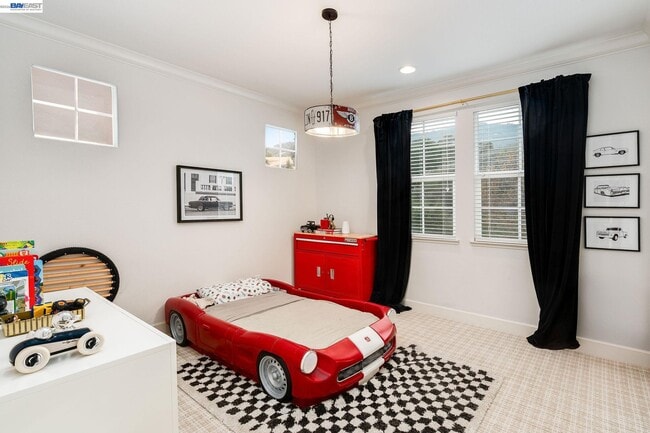 Building Photo - 310 Elworthy Ranch Cir