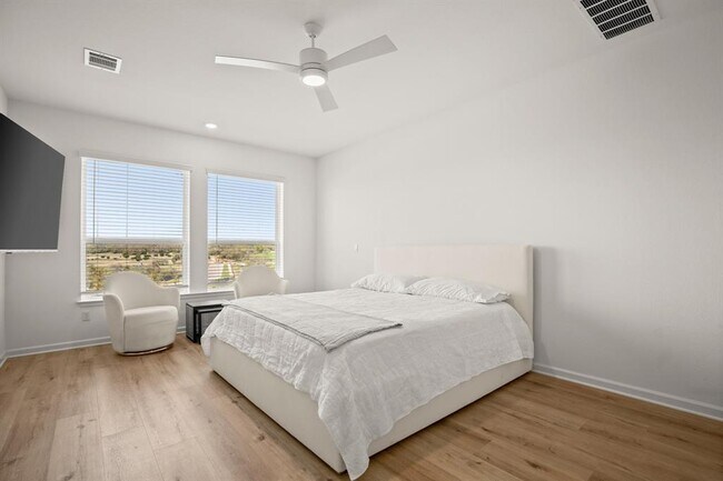 Building Photo - 16718 Lilo Dr