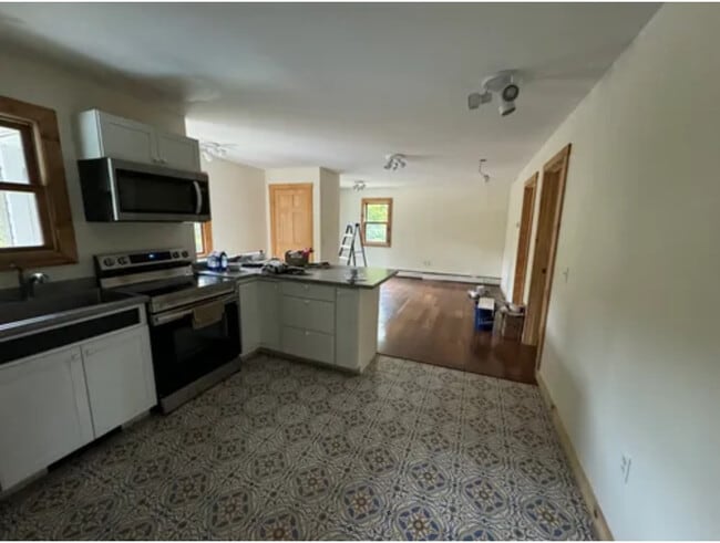 Building Photo - Zenith Apartments, LLC