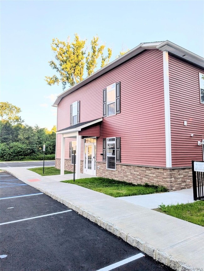 Building Photo - 72 Magnolia Pk Rd