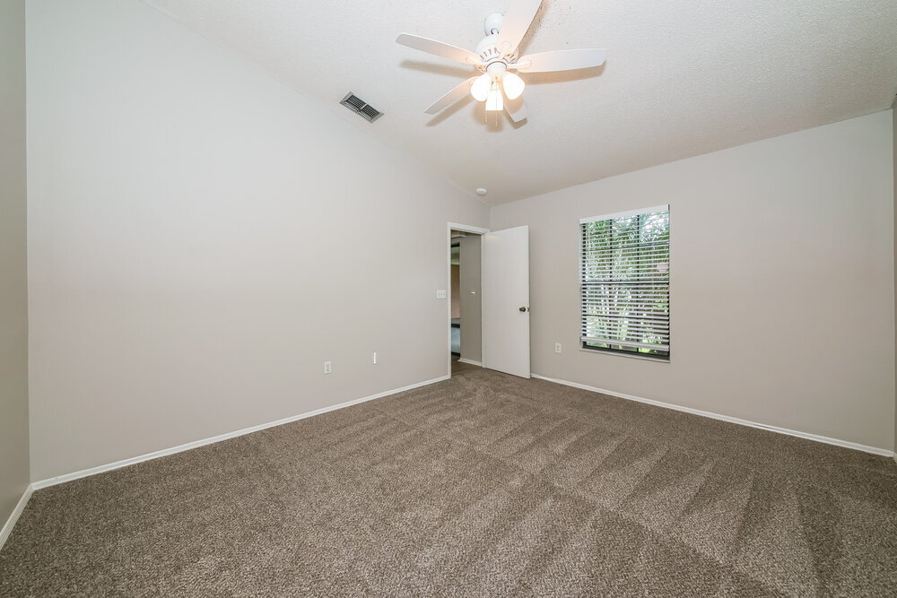 Building Photo - 3116 50th Ave Dr E