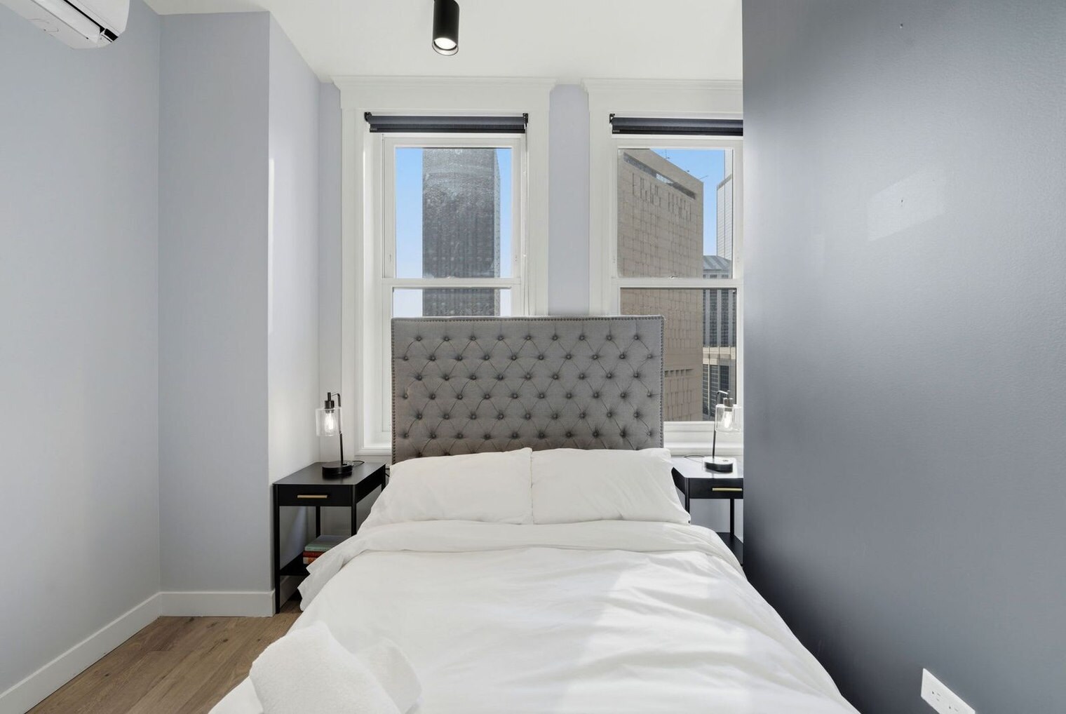 Building Photo - 417 S Dearborn St