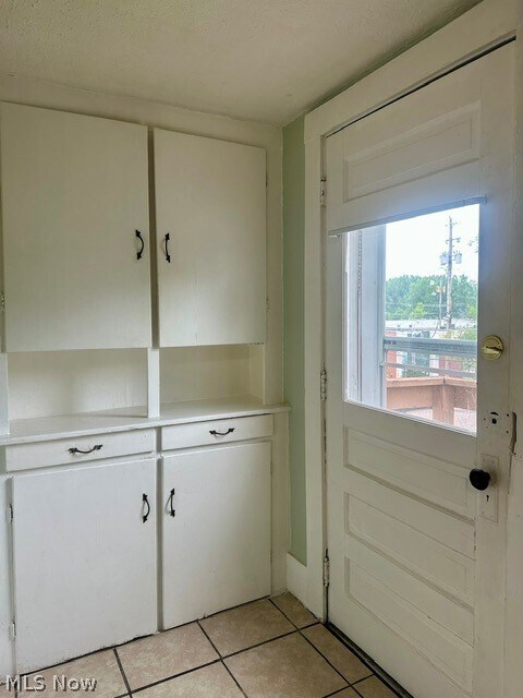 Building Photo - 649 W Hopocan Ave