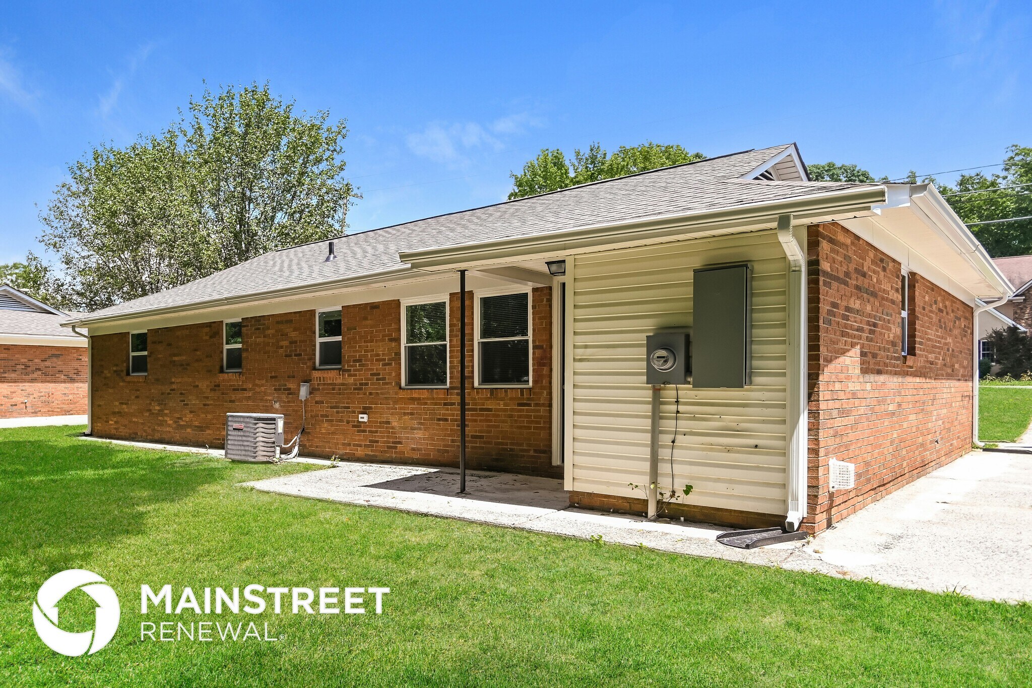 Building Photo - 4700 Lawrence Orr Rd