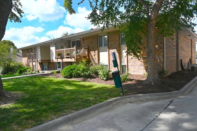 Floorplan - Square 131 - 8 Plex