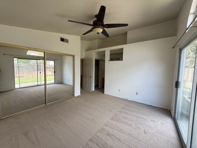Building Photo - 6415 Shasta Creek Way