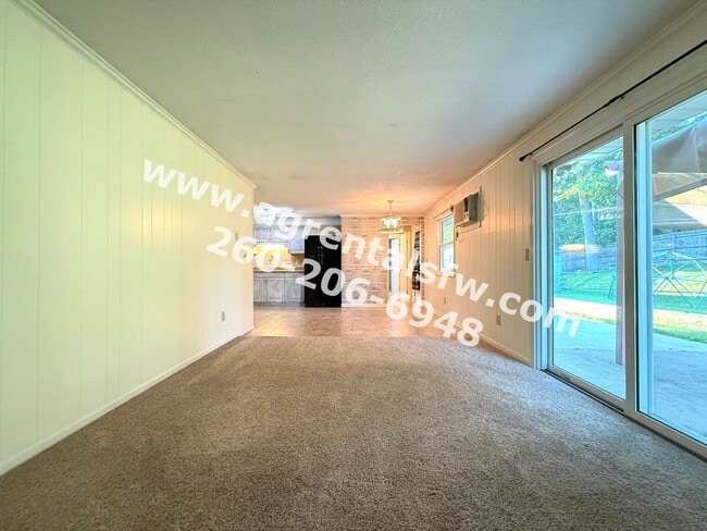 Building Photo - 5705 Graber Dr