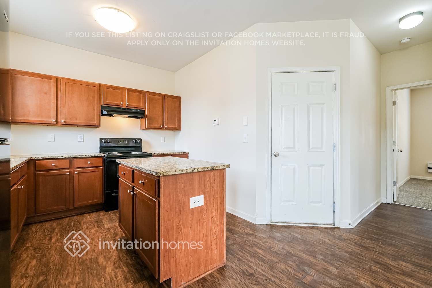 Building Photo - 4232 Oak Field Dr