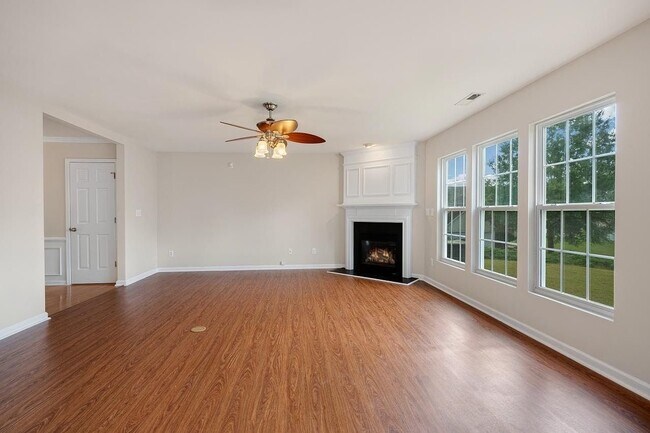 Building Photo - 5020 Babbling Brook Dr