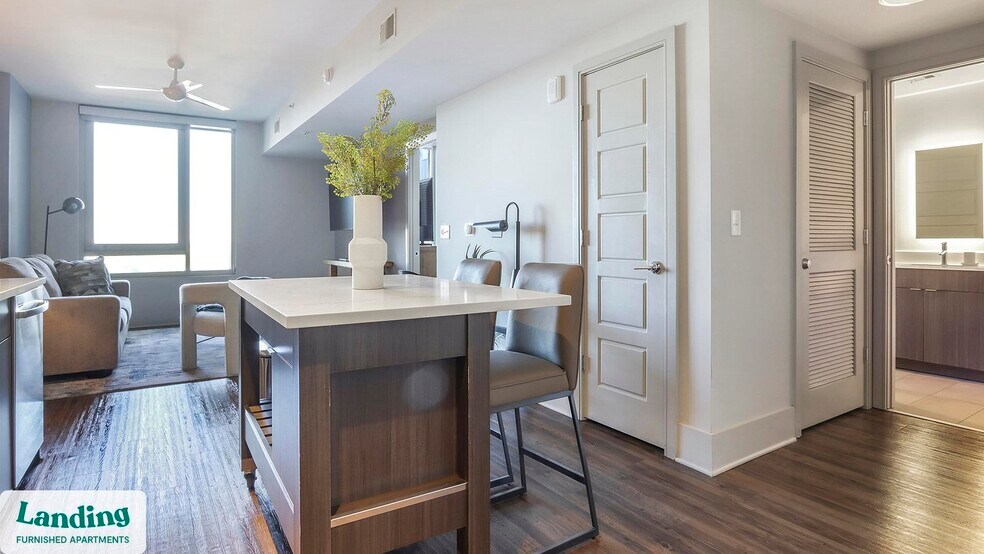 Building Photo - 3005 Peachtree Rd NW