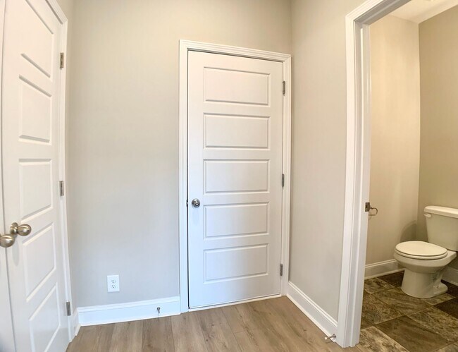 Building Photo - 208 Copeland Rd