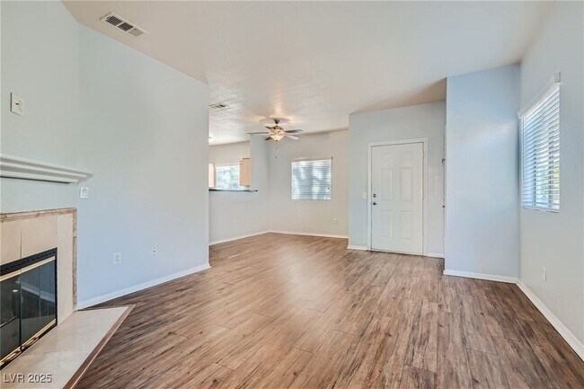 Building Photo - 5250 S Rainbow Blvd