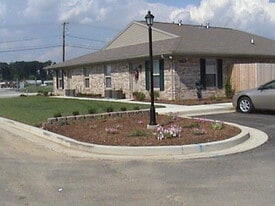 Building Photo - 2435 Obryan Blvd