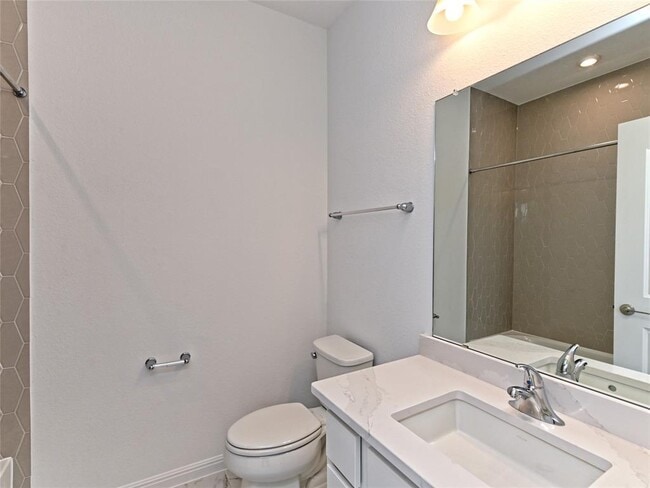 Building Photo - 270 Prairie Clover Dr