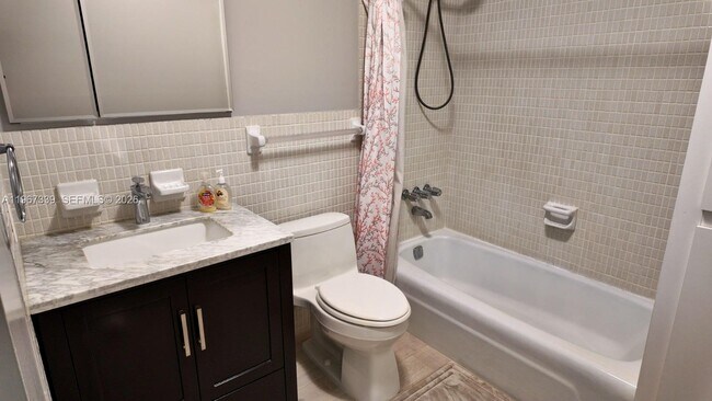 Building Photo - 5840 NE 22nd Way