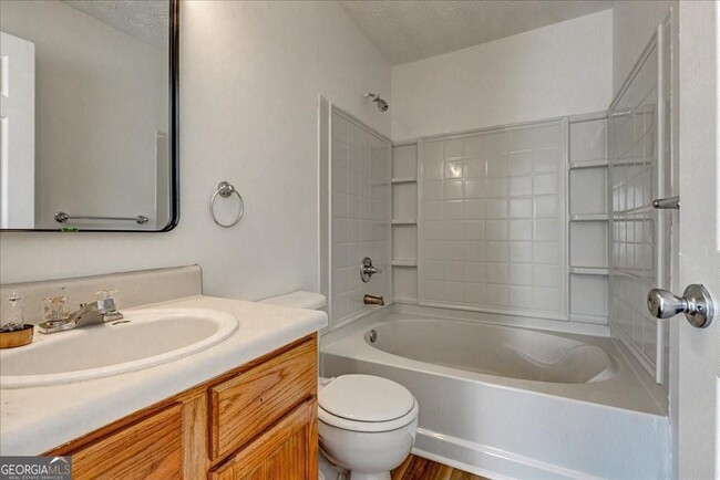 Building Photo - 3831 Waldrop Ln