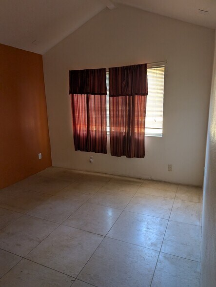 Building Photo - 137 N Mohler Dr