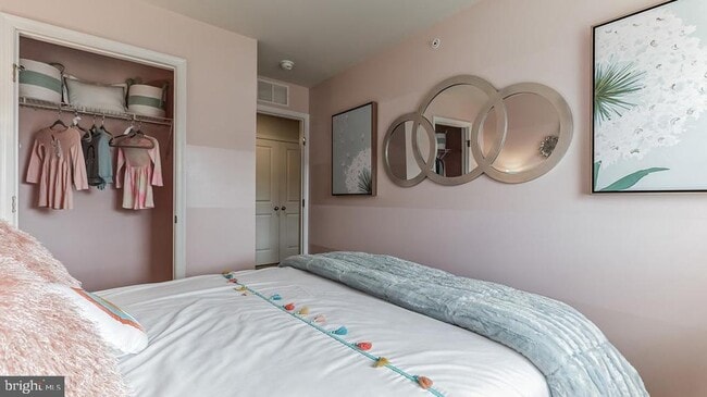 Building Photo - 619 Benjamin Ct