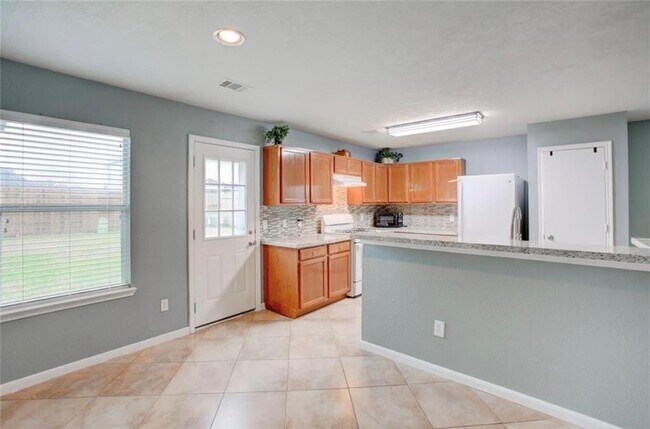 Building Photo - 16407 Grants Manor Ct
