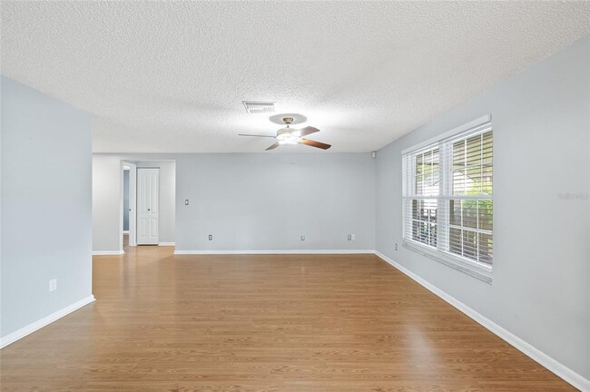 Building Photo - 2917 Burr Oak Dr