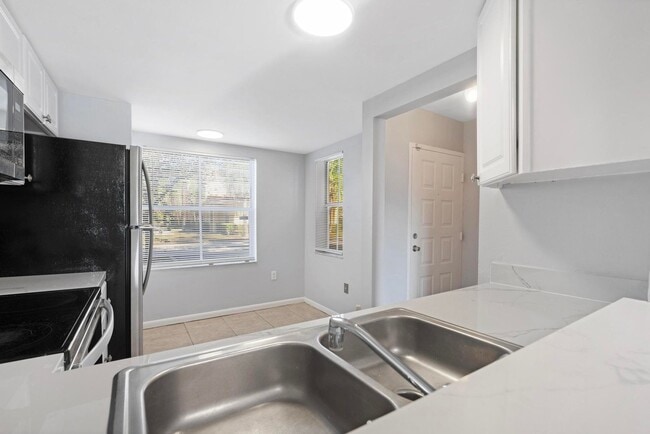 Building Photo - 4080 NW 90th Ave