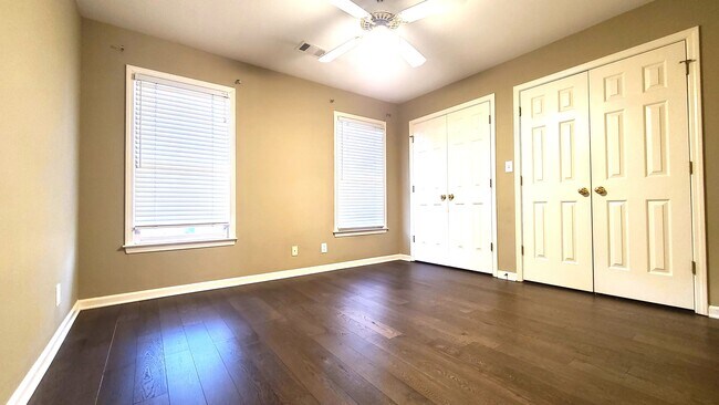 Building Photo - 10780 Carrara Cove