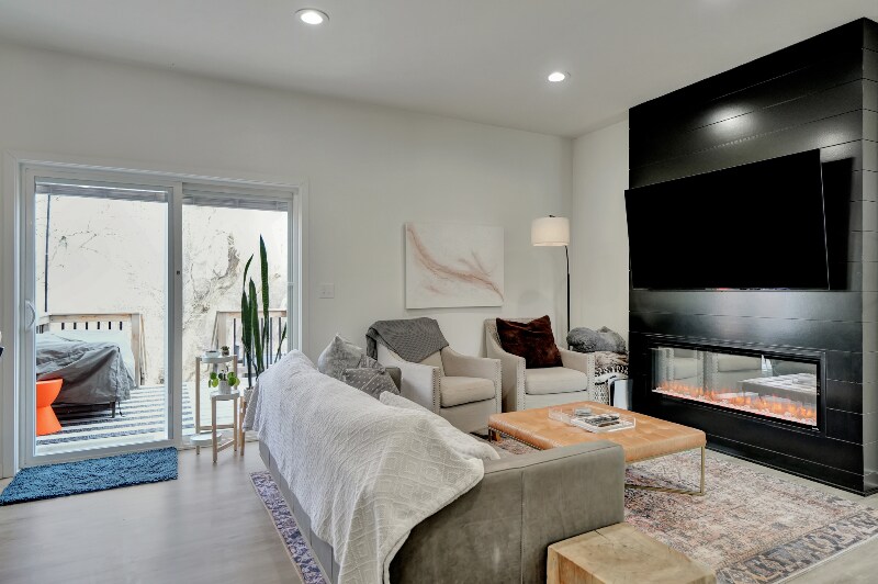 Building Photo - 6204 Franciscan Dr