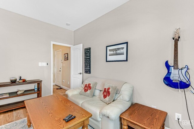 Building Photo - Brighton Estates 4-Bedroom Home with Pool,...